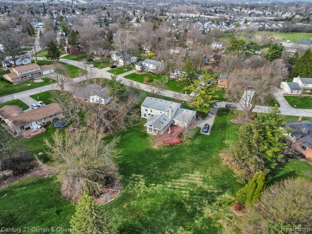 764 FOX RIVER Drive, Bloomfield Hills, MI 48304 — Photo 49