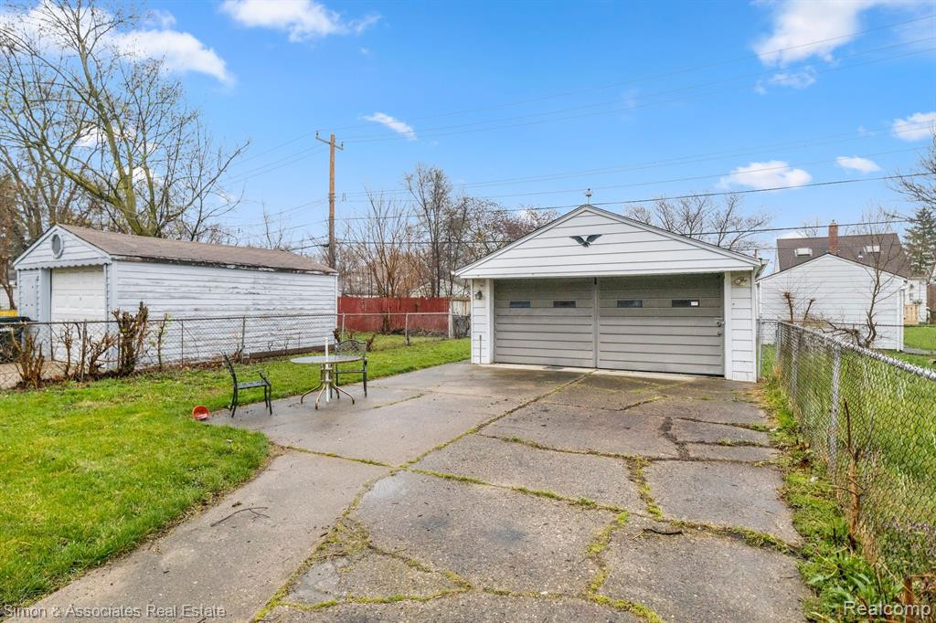 7682 BRAILE Street, Detroit, MI 48228 — Photo 6