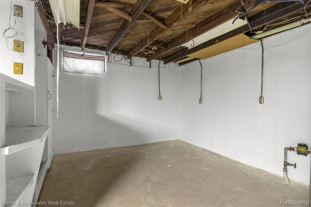 7682 BRAILE Street, Detroit, MI 48228 — Photo 29