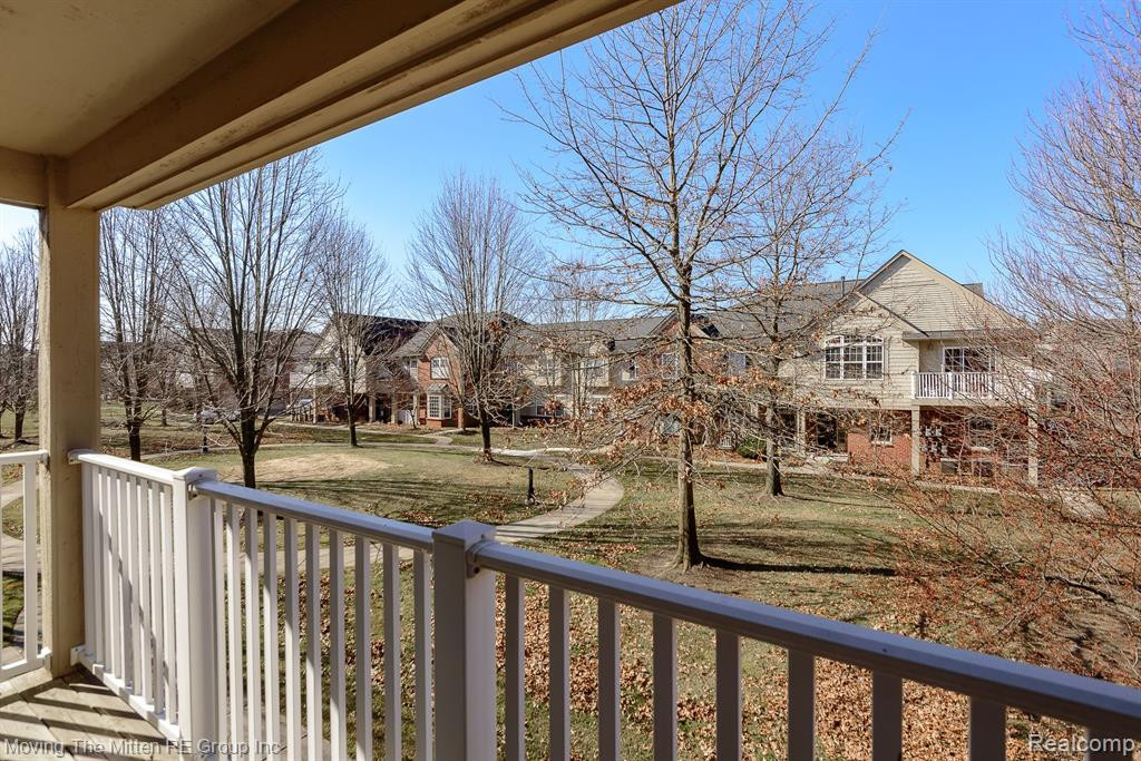 4056 BERKELEY Avenue, Canton, MI 48188 — Photo 15