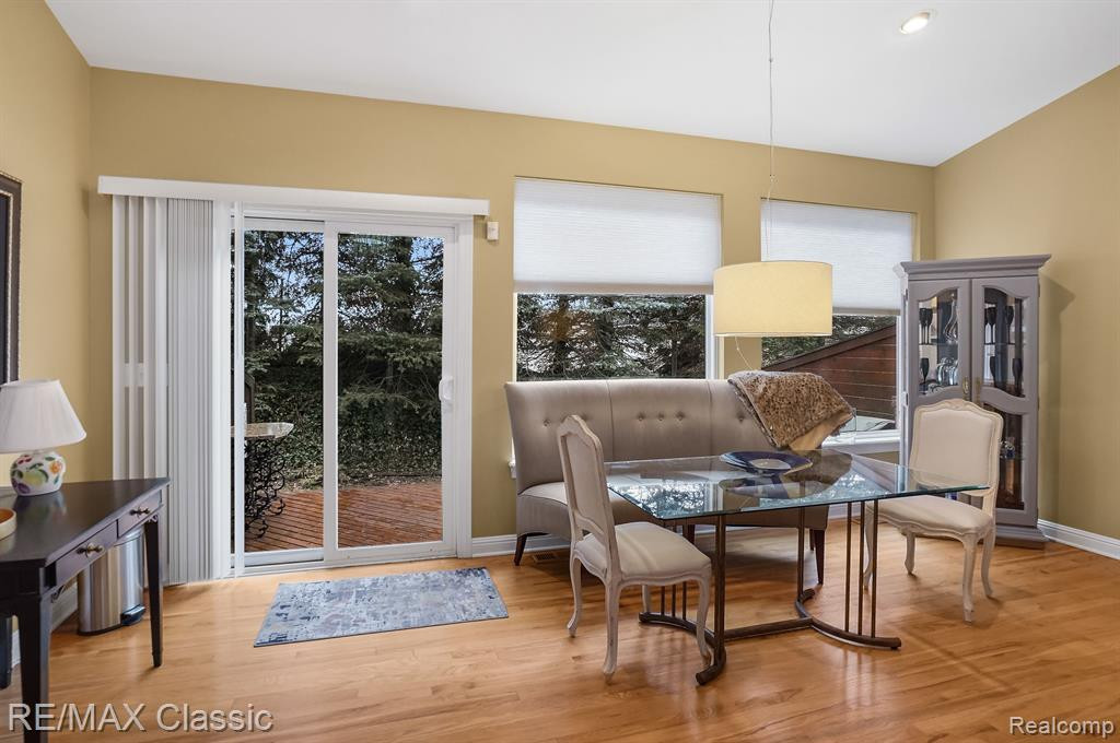 606 FLORENCE Court, Milford, MI 48381 — Photo 11
