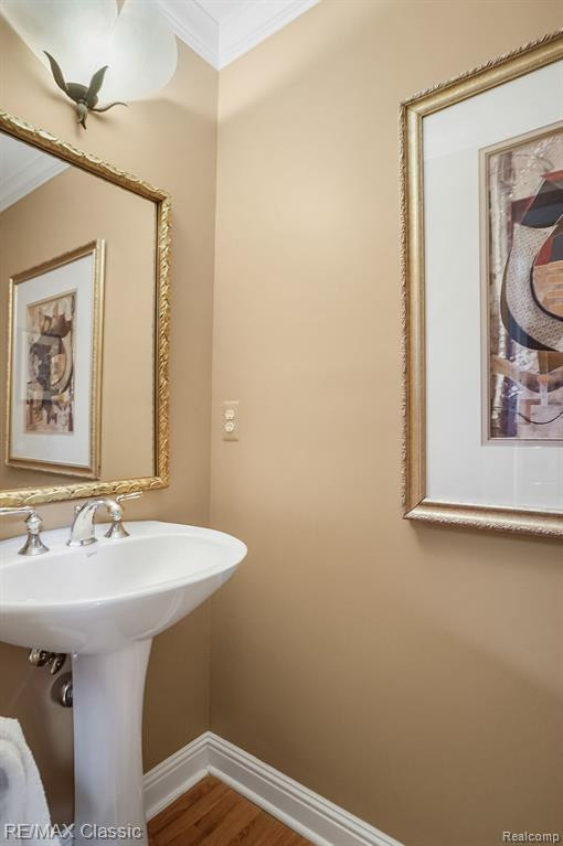 606 FLORENCE Court, Milford, MI 48381 — Photo 17