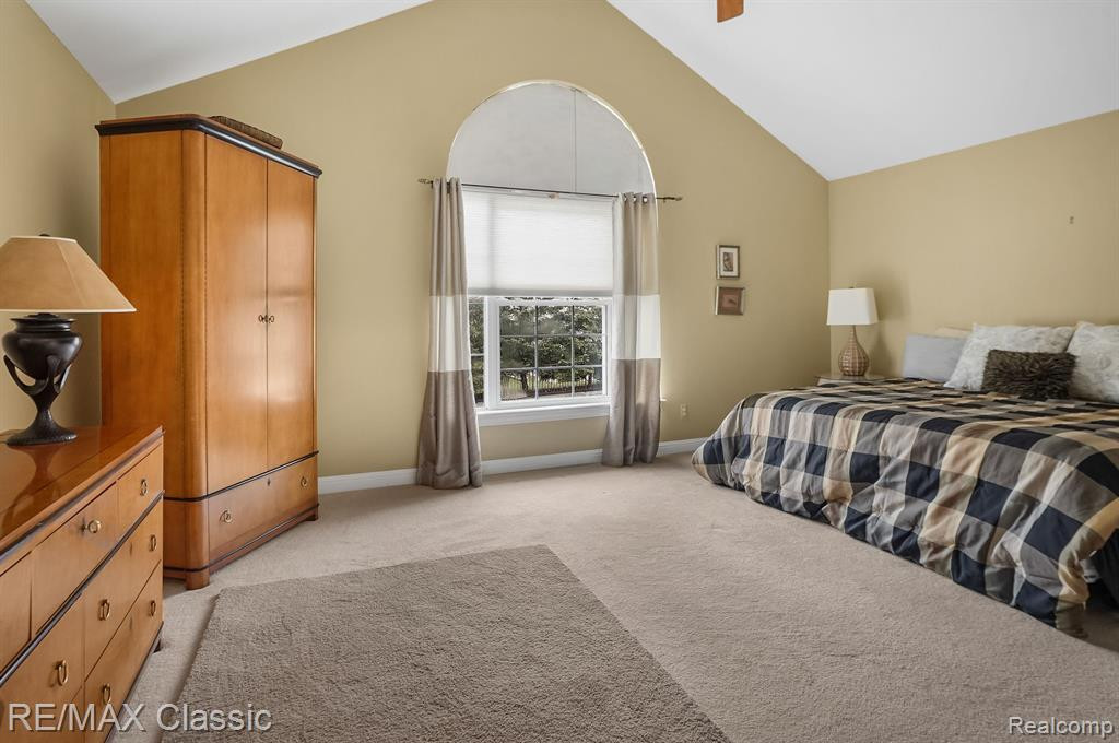 606 FLORENCE Court, Milford, MI 48381 — Photo 21