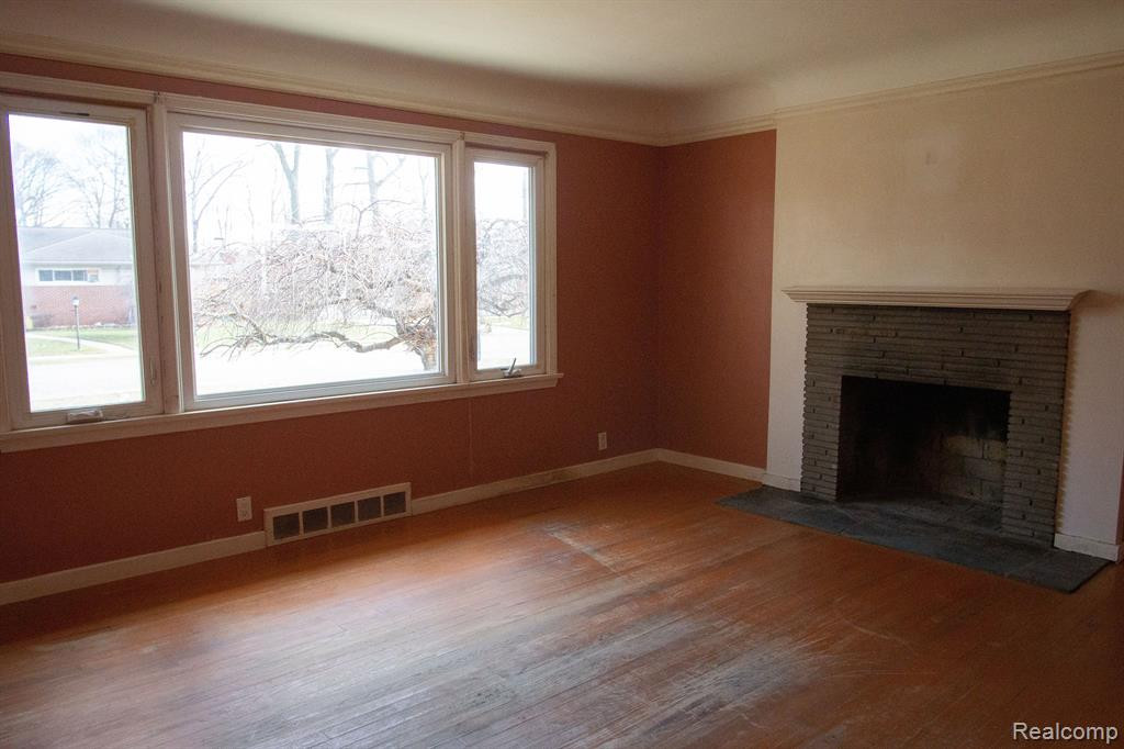 9575 LEVERNE, Redford, MI 48239 — Photo 11