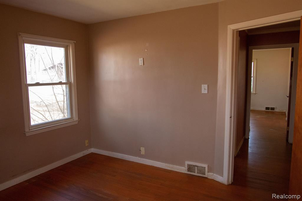 9575 LEVERNE, Redford, MI 48239 — Photo 13