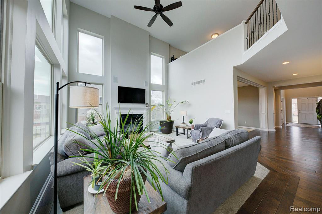 51176 Glen Hollow Avenue, Canton, MI 48188 — Photo 16