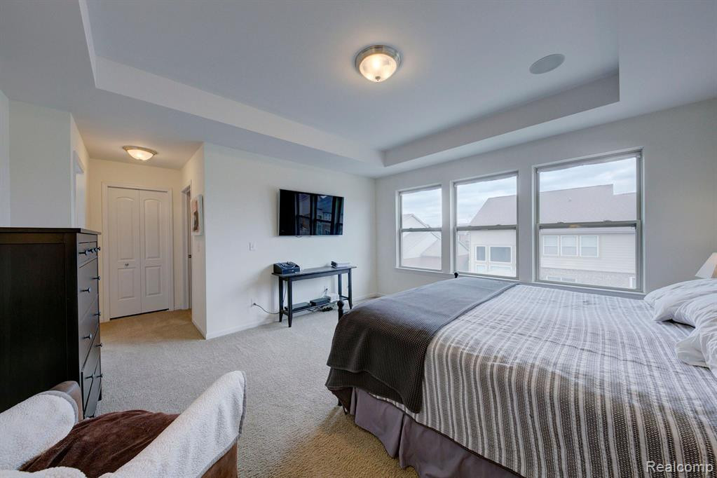 51176 Glen Hollow Avenue, Canton, MI 48188 — Photo 29