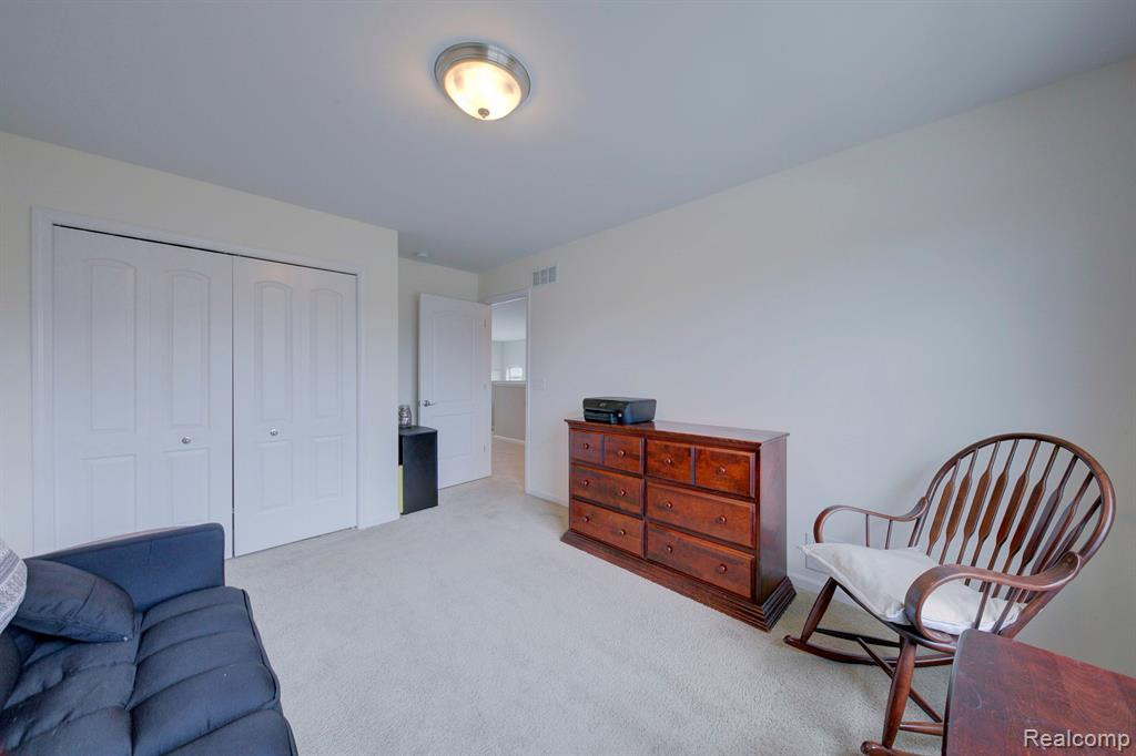 51176 Glen Hollow Avenue, Canton, MI 48188 — Photo 46