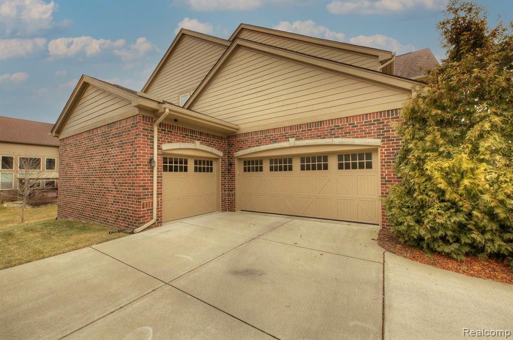 51176 Glen Hollow Avenue, Canton, MI 48188 — Photo 55