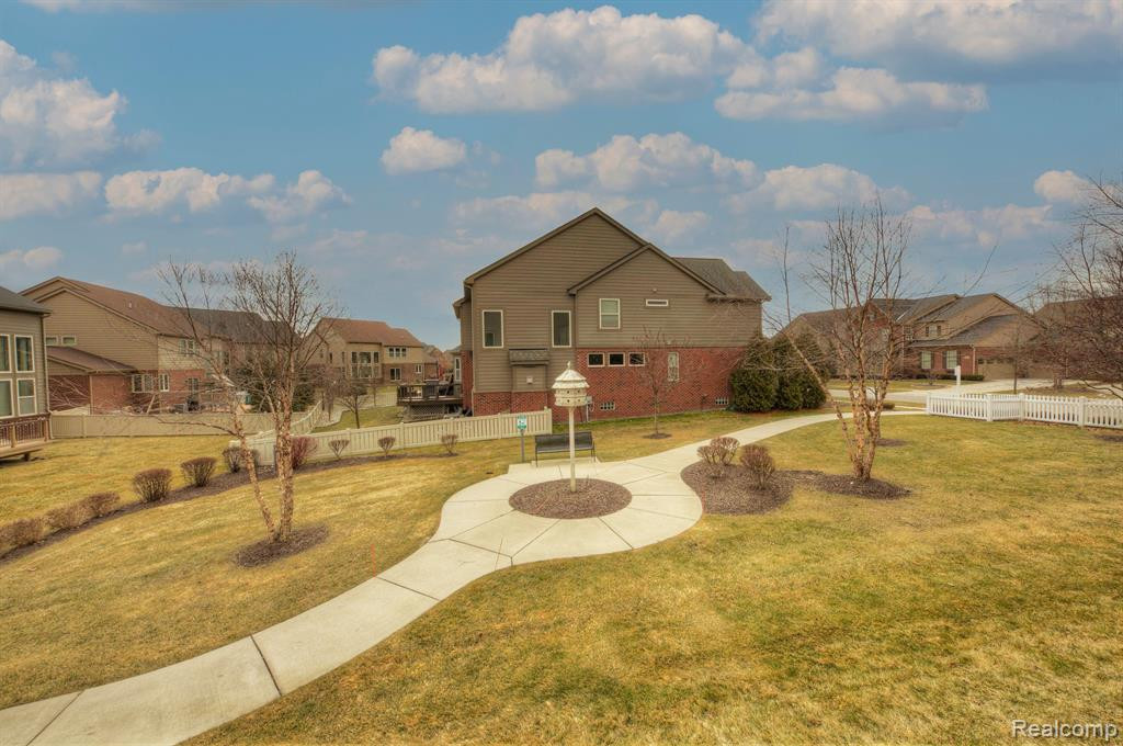 51176 Glen Hollow Avenue, Canton, MI 48188 — Photo 62
