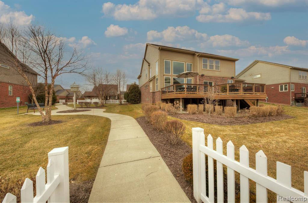 51176 Glen Hollow Avenue, Canton, MI 48188 — Photo 63