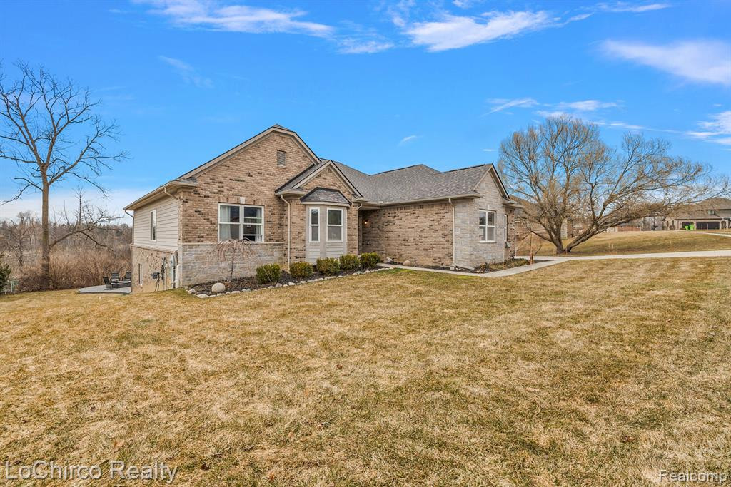 860 WATERSMEET Drive, Oxford, MI 48371 — Photo 3