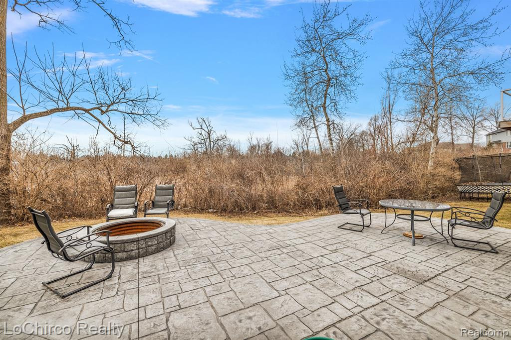 860 WATERSMEET Drive, Oxford, MI 48371 — Photo 24