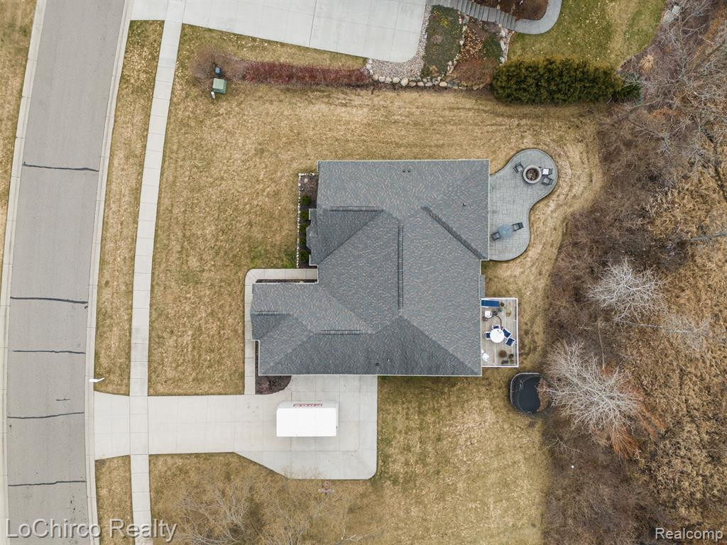 860 WATERSMEET Drive, Oxford, MI 48371 — Photo 27