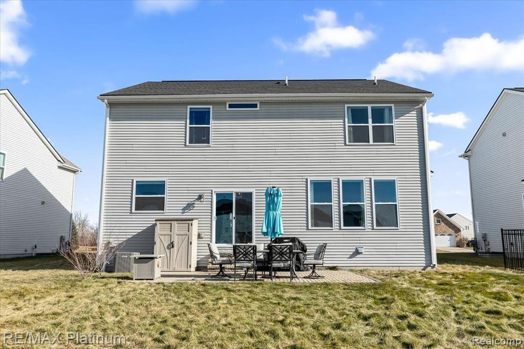 6684 Buck Crossing, Ypsilanti, MI 48197 — Photo 5