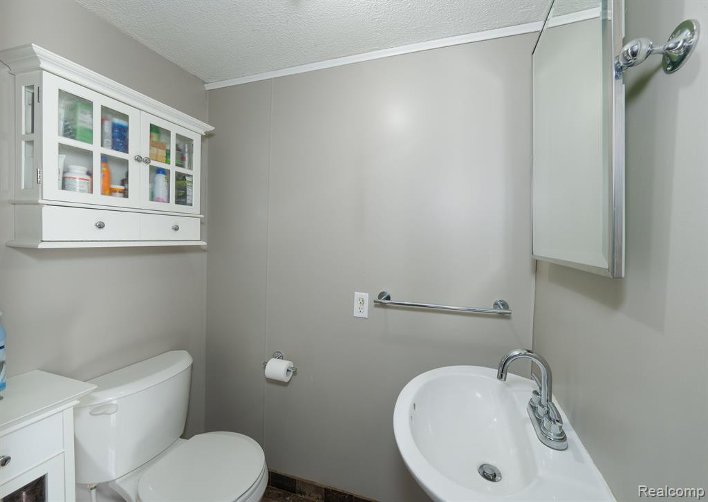 58224 RUTH JEAN, Washington, MI — Photo 15