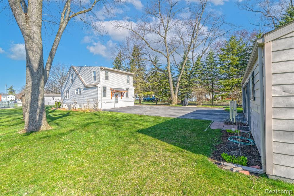 58224 RUTH JEAN, Washington, MI — Photo 28