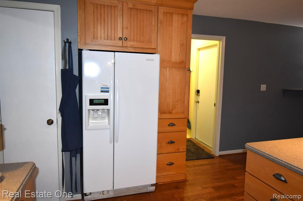 9017 Andrew Drive, Brighton, MI 48114 — Photo 20