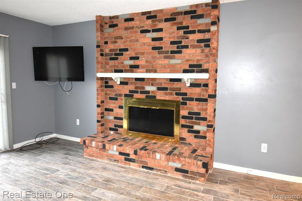 9017 Andrew Drive, Brighton, MI 48114 — Photo 27