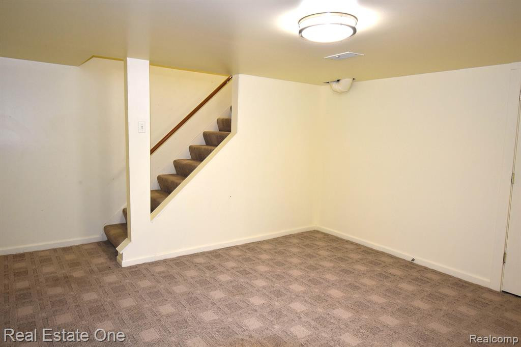 9017 Andrew Drive, Brighton, MI 48114 — Photo 41