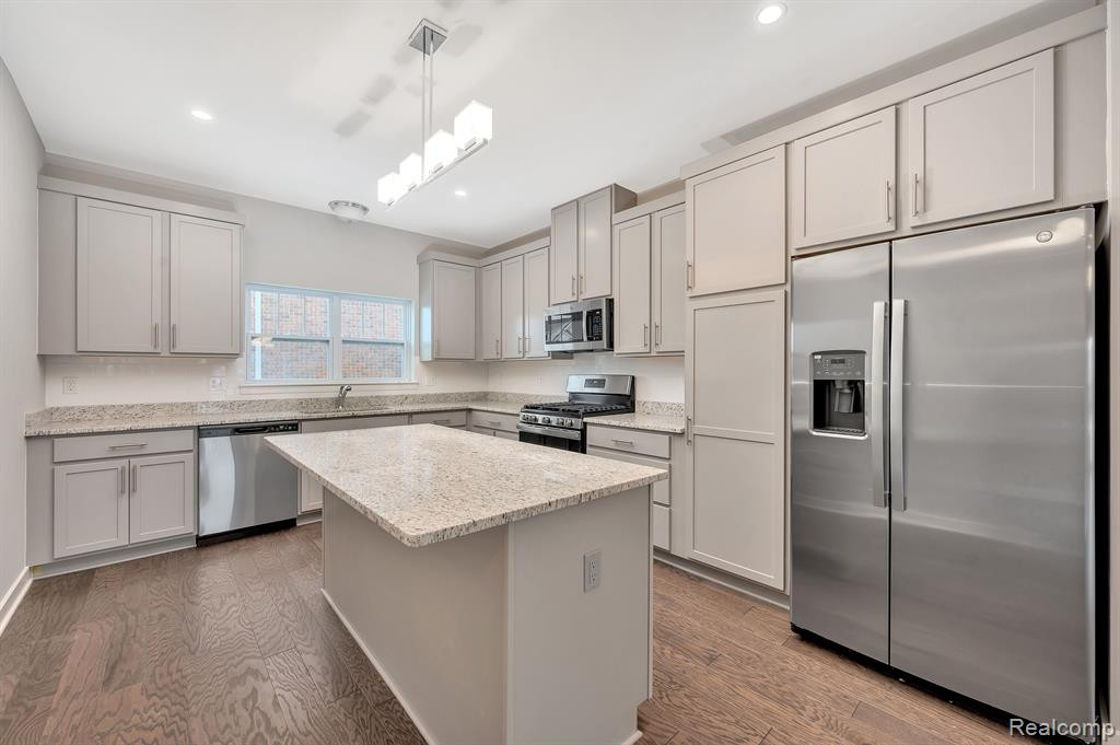 41604 ORIANNA Lane, 13, Novi, MI — Photo 17
