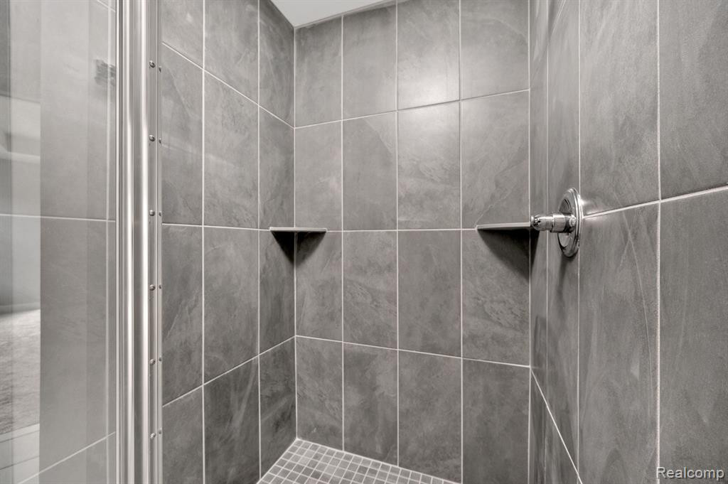 41604 ORIANNA Lane, 13, Novi, MI — Photo 26