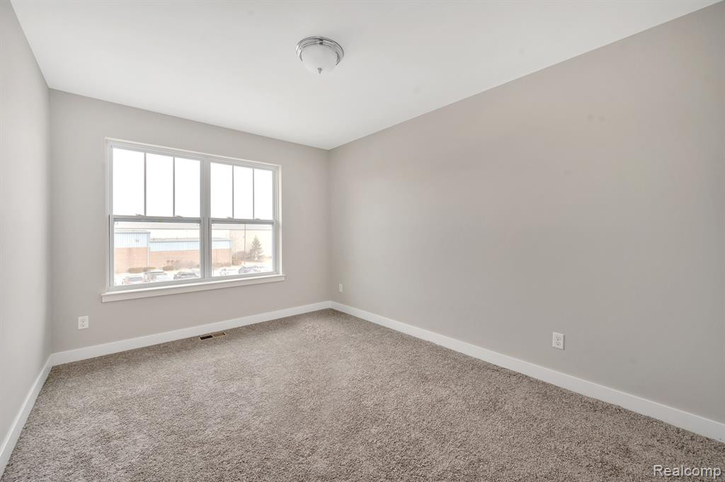 41604 ORIANNA Lane, 13, Novi, MI — Photo 29