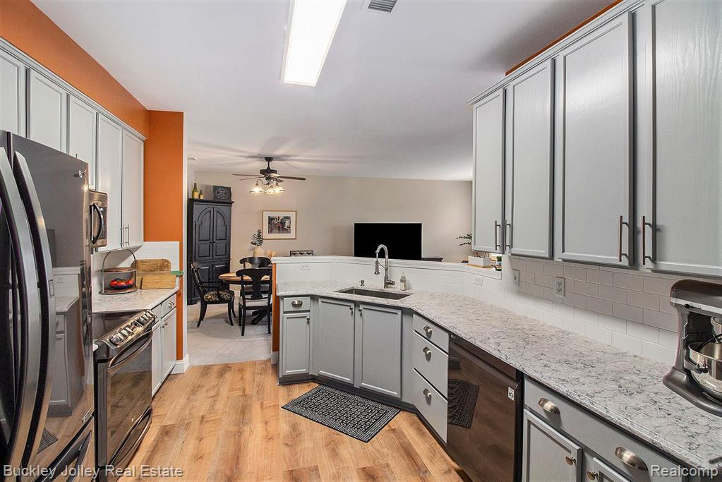 4456 ASTER Boulevard, 189, Howell, MI 48843 — Photo 16