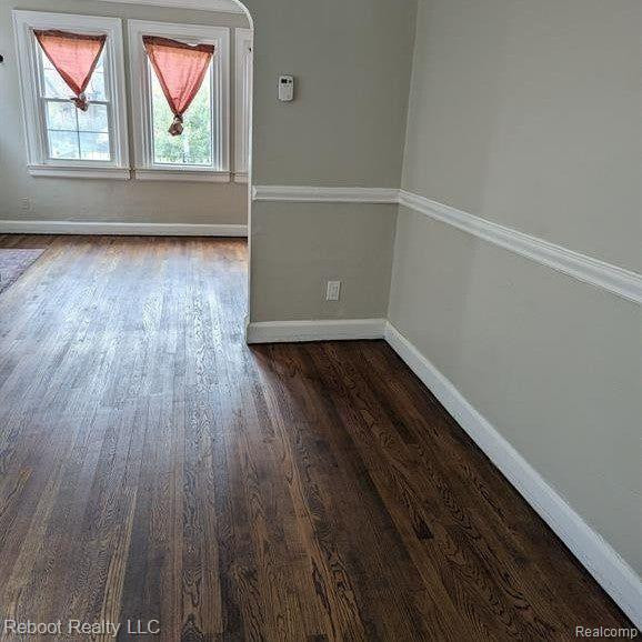 5936 KENSINGTON Avenue, Detroit, MI 48224 — Photo 8