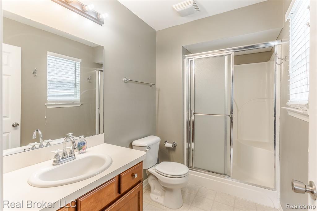 5360 WILD DAISY, Clarkston, MI — Photo 2