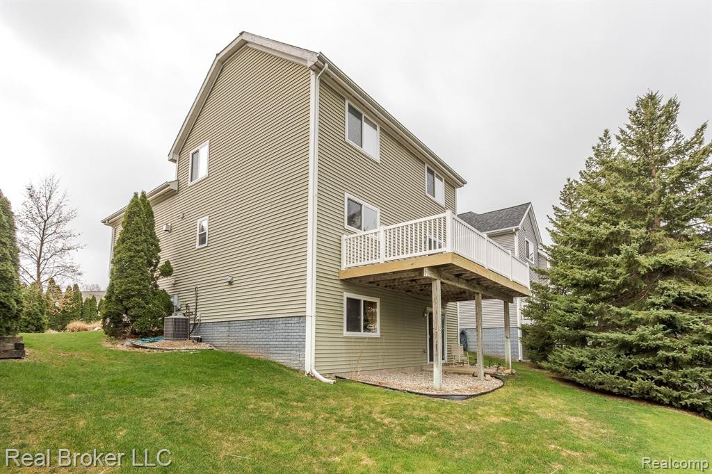 5360 WILD DAISY, Clarkston, MI — Photo 29