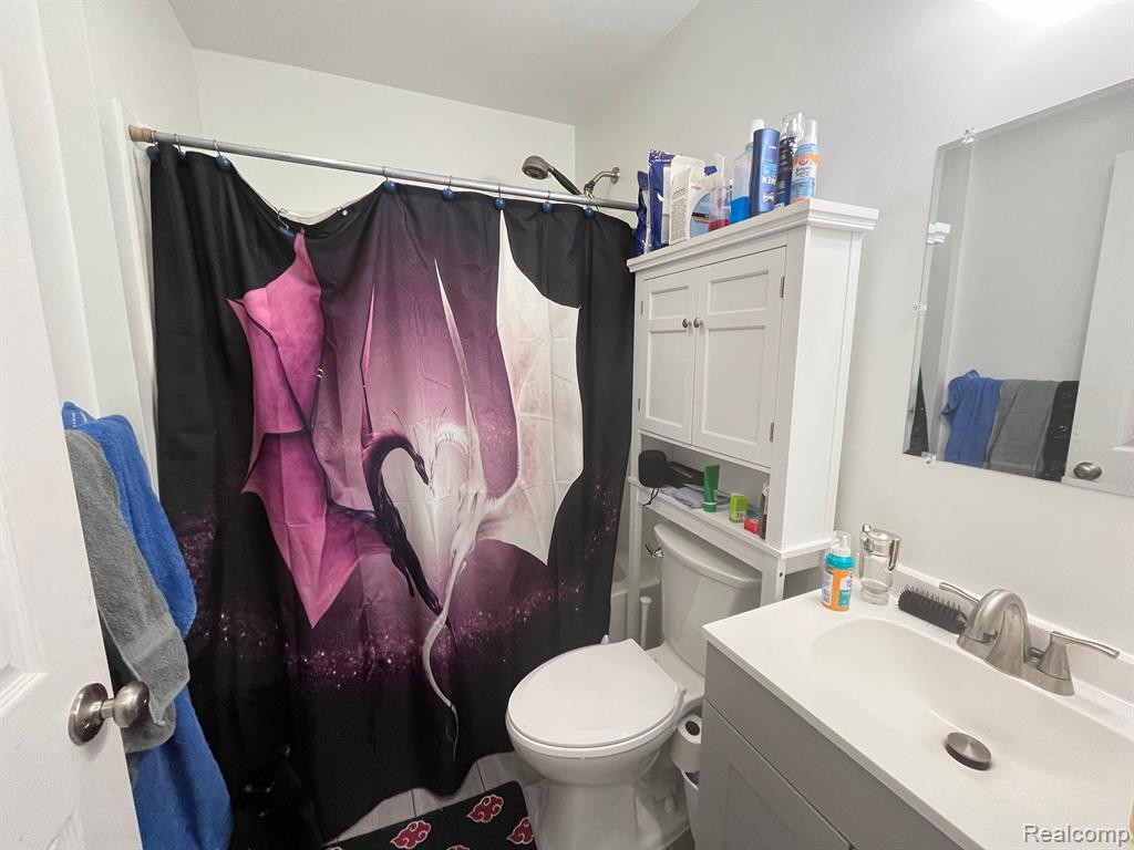 621 WOODLAWN Avenue, Ypsilanti, MI 48198 — Photo 9