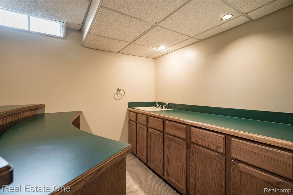 22122 EDGEWATER, Novi, MI — Photo 22