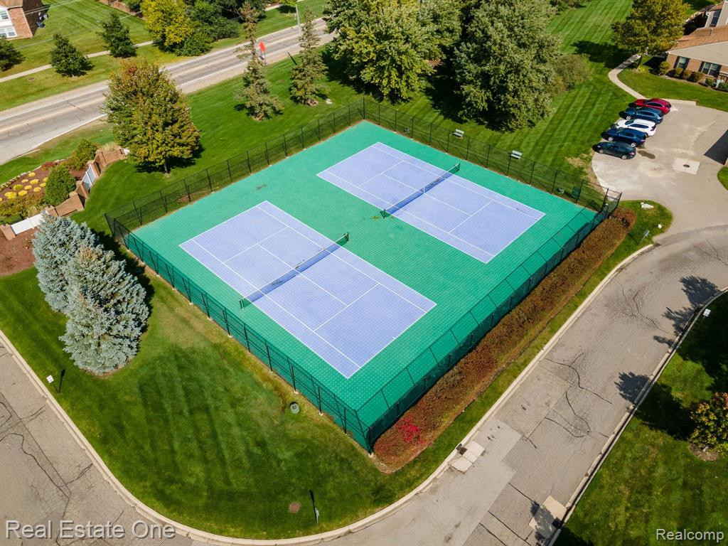22122 EDGEWATER, Novi, MI — Photo 29