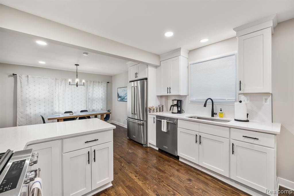 427 SMITH Avenue, Birmingham, MI 48009 — Photo 2