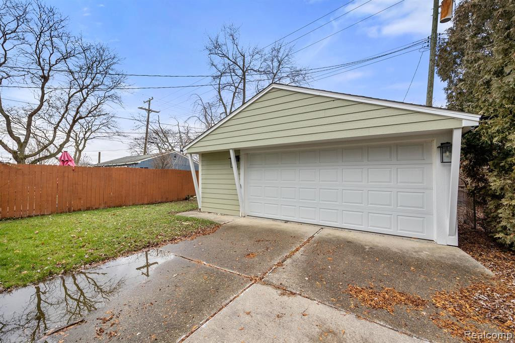 427 SMITH Avenue, Birmingham, MI 48009 — Photo 28