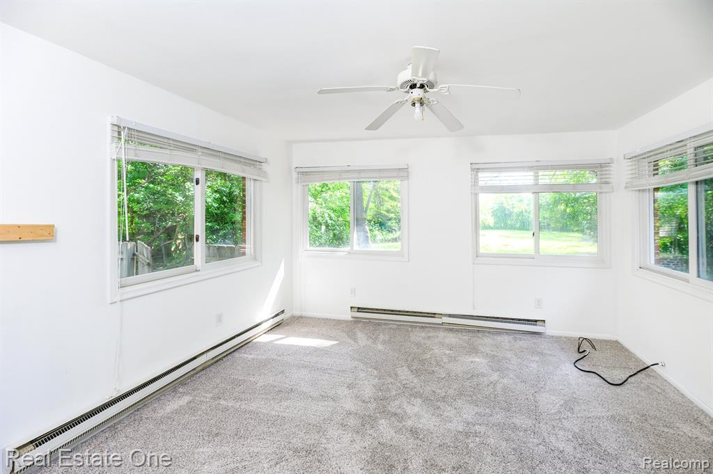 5900 Wright Drive, Troy, MI 48098 — Photo 30