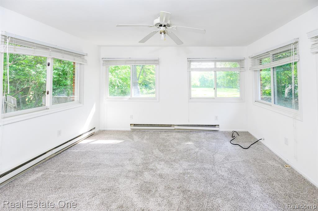 5900 Wright Drive, Troy, MI 48098 — Photo 31