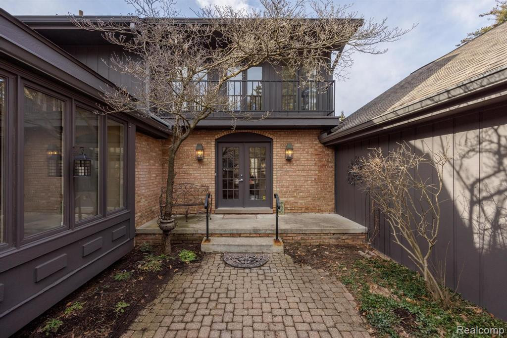 1888 Pine Ridge Lane, Bloomfield Hills, MI 48302 — Photo 5
