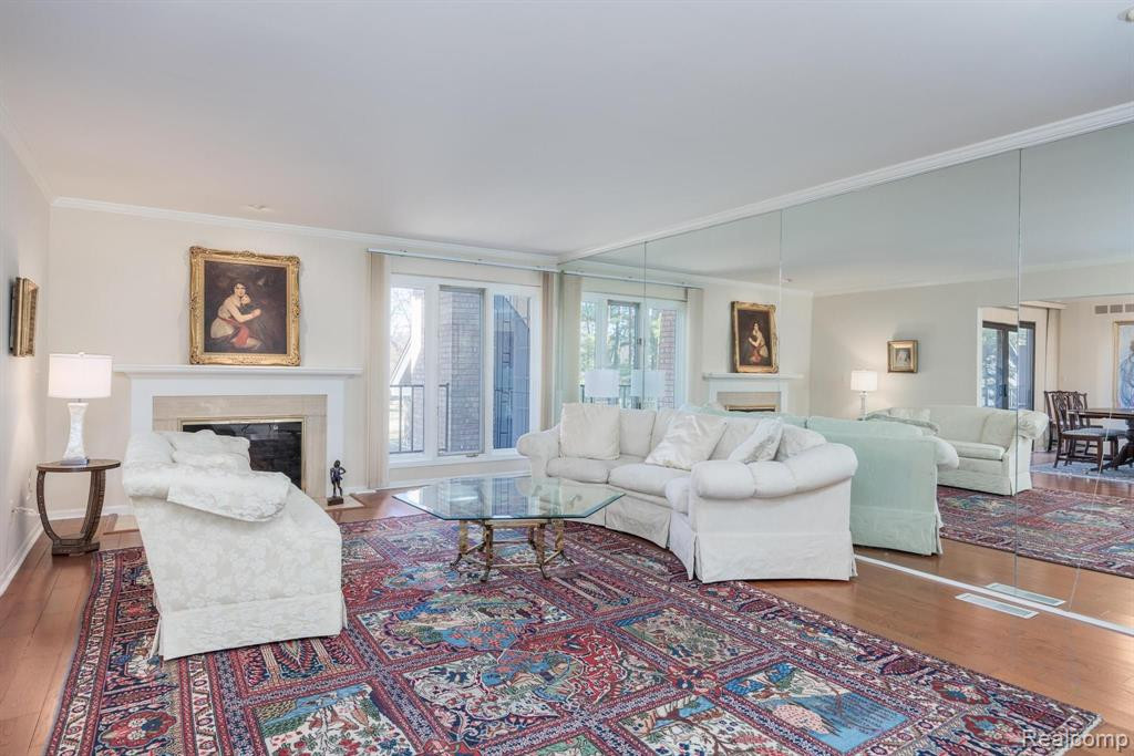 1888 Pine Ridge Lane, Bloomfield Hills, MI 48302 — Photo 10