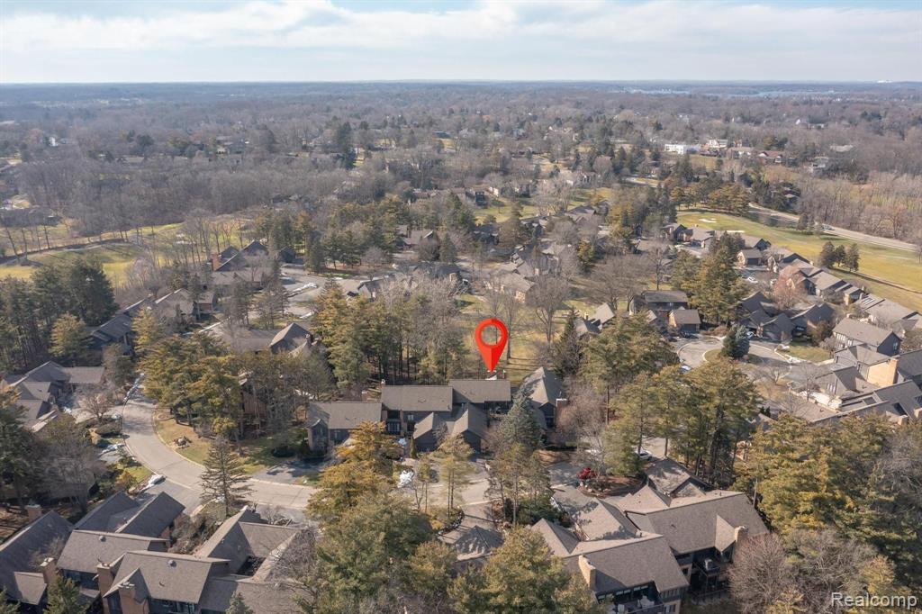 1888 Pine Ridge Lane, Bloomfield Hills, MI 48302 — Photo 44