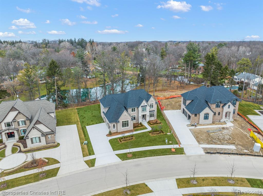 22573 Montebello Court, Novi, MI — Photo 3