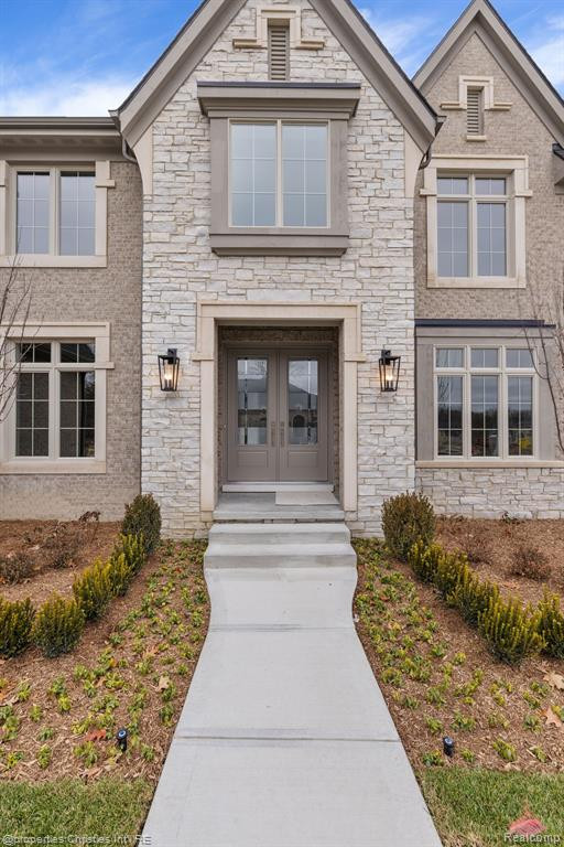 22573 Montebello Court, Novi, MI — Photo 4