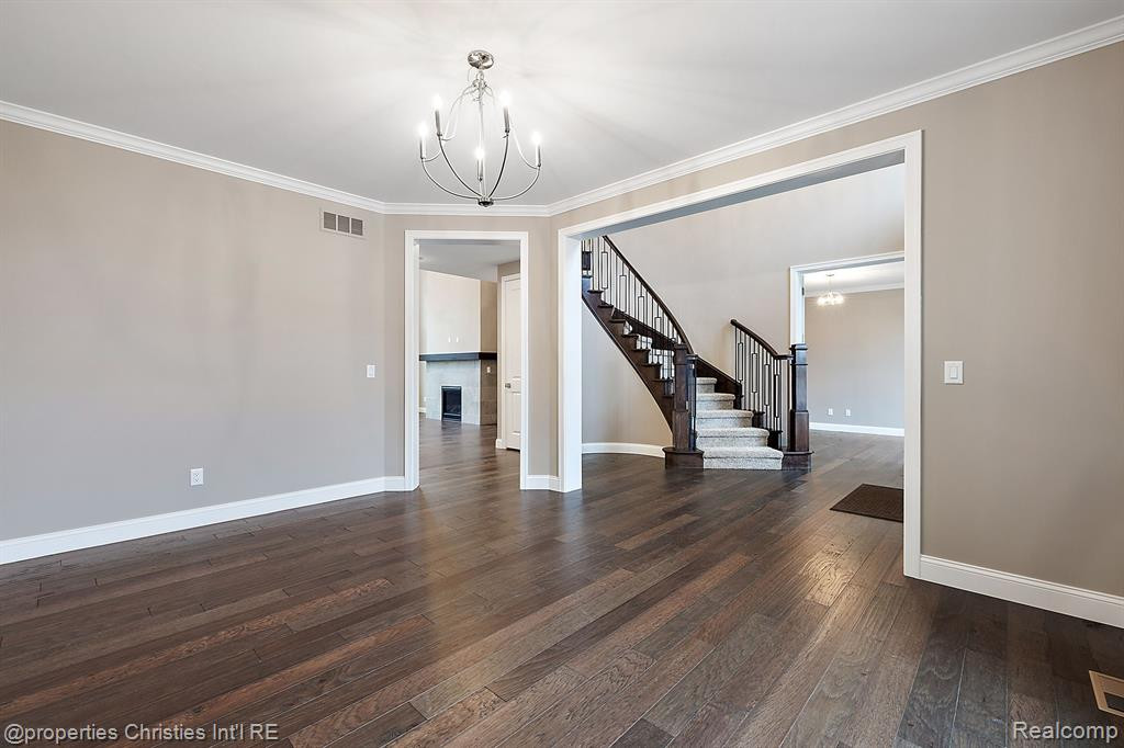 22573 Montebello Court, Novi, MI — Photo 8