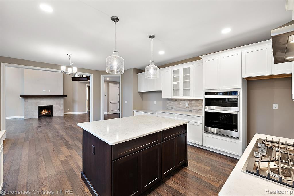 22573 Montebello Court, Novi, MI — Photo 20