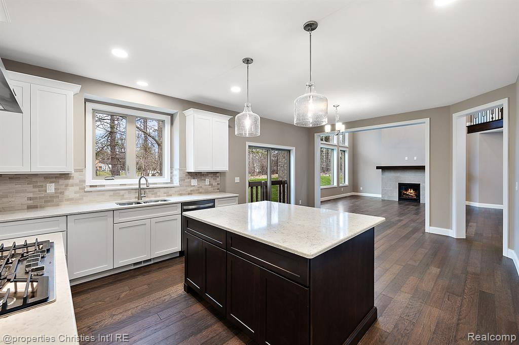 22573 Montebello Court, Novi, MI — Photo 21
