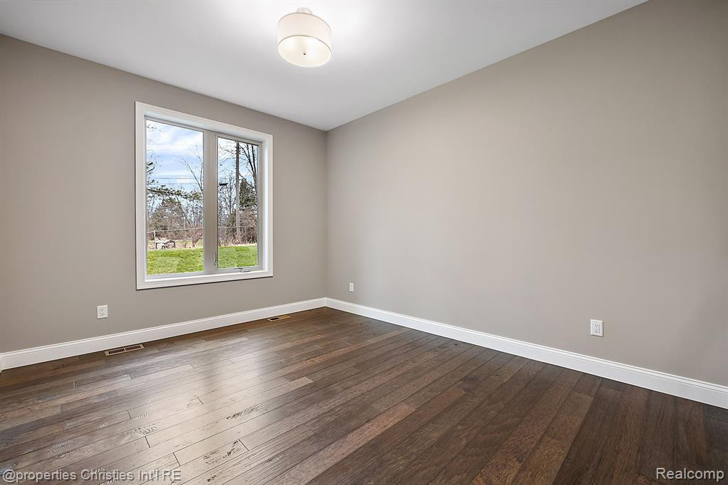 22573 Montebello Court, Novi, MI — Photo 24