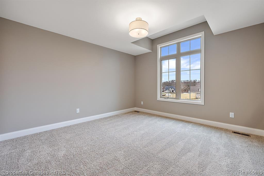 22573 Montebello Court, Novi, MI — Photo 36