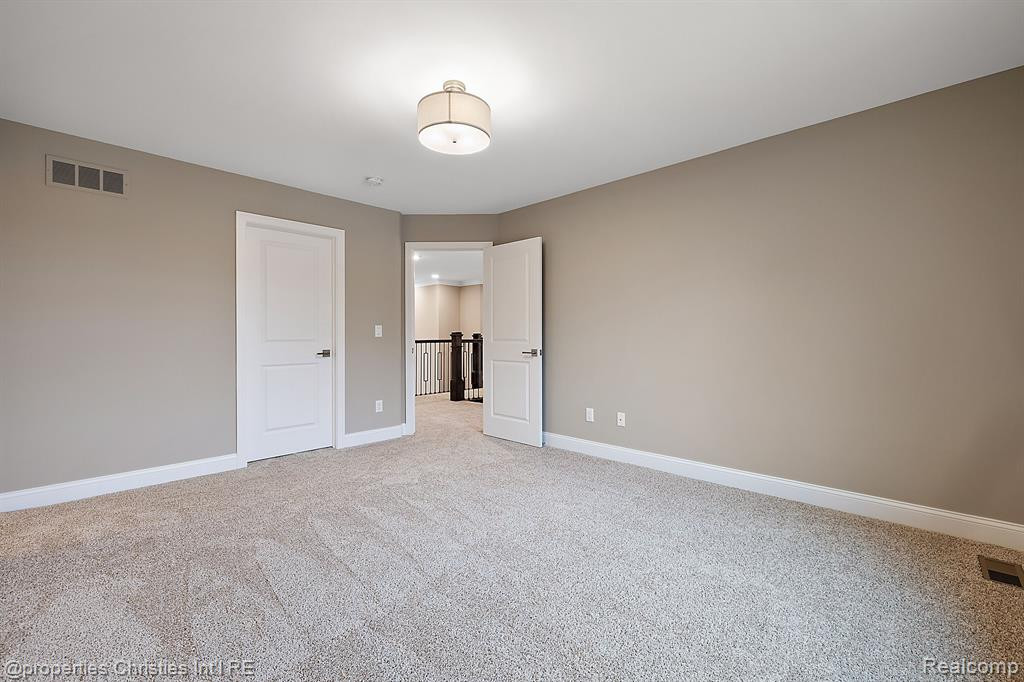 22573 Montebello Court, Novi, MI — Photo 39