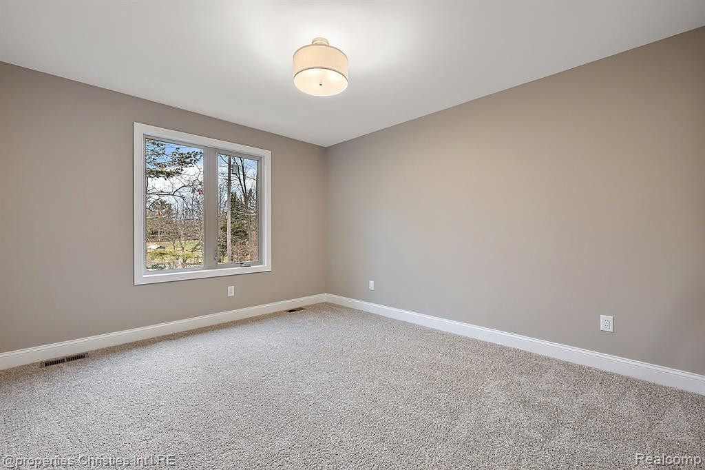 22573 Montebello Court, Novi, MI — Photo 42